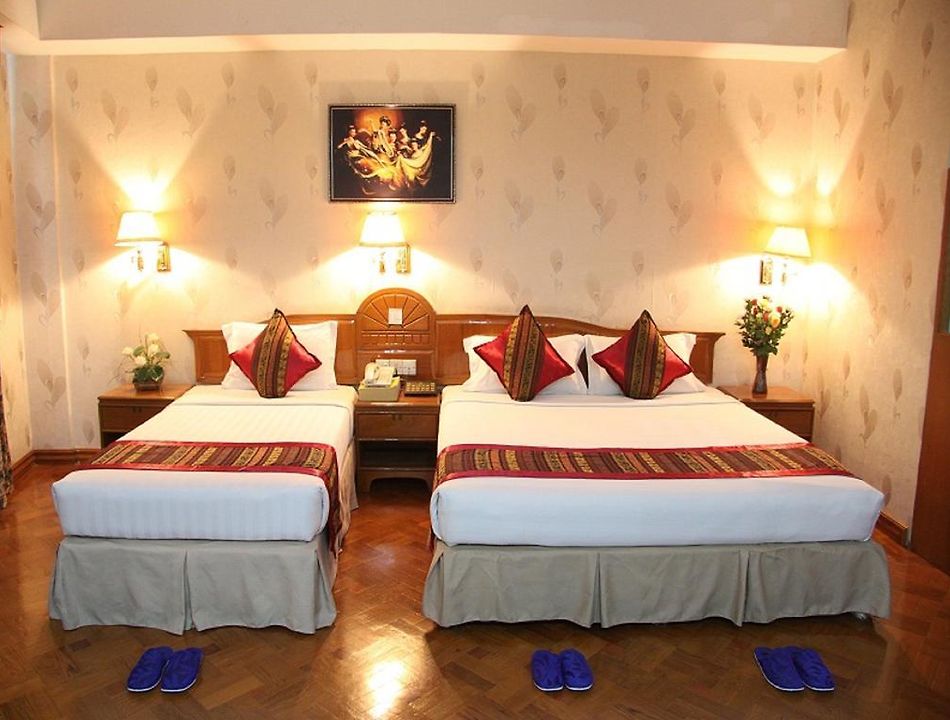 Hotels near Embassy of the Republic of Singapore, Yangon